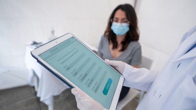 Advantages and Disadvantages of EHR - Presented by PostDICOM